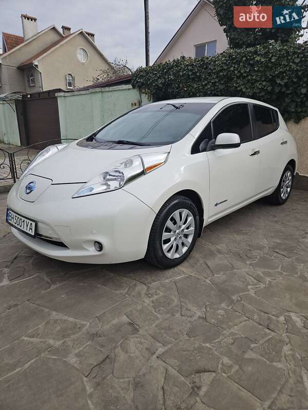 Nissan Leaf 2016