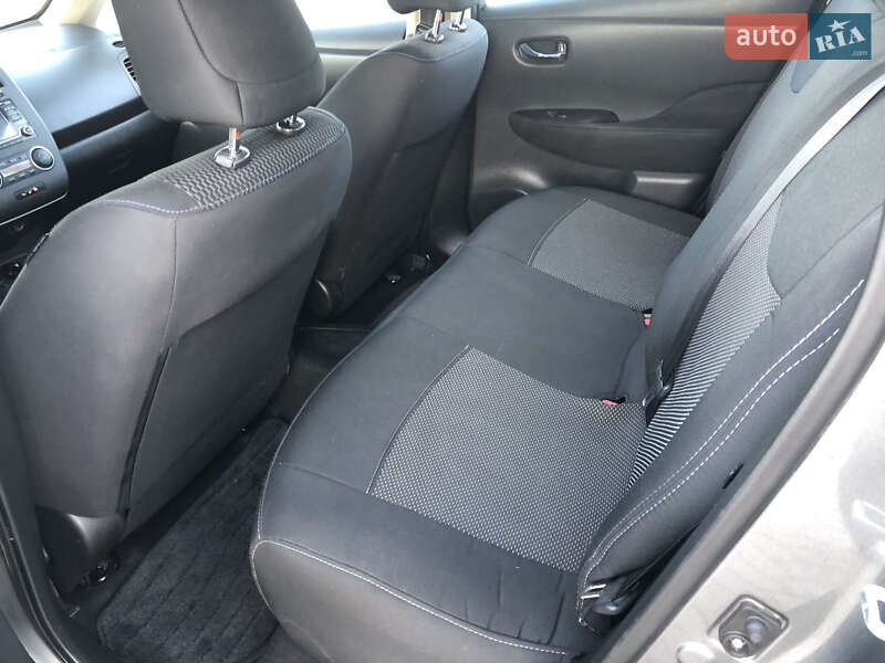 Хэтчбек Nissan Leaf 2017 в Золочеве