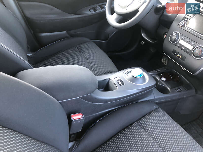 Хэтчбек Nissan Leaf 2017 в Золочеве