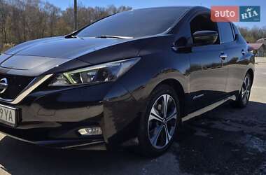 Хетчбек Nissan Leaf 2018 в  фото 34 Хетчбек Nissan Leaf 2018 в
