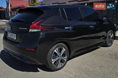 Хетчбек Nissan Leaf 2018 в  фото 31 Хетчбек Nissan Leaf 2018 в