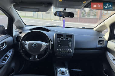 Хэтчбек Nissan Leaf 2014 в 