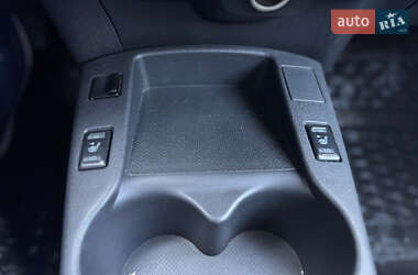 Хэтчбек Nissan Leaf 2014 в 