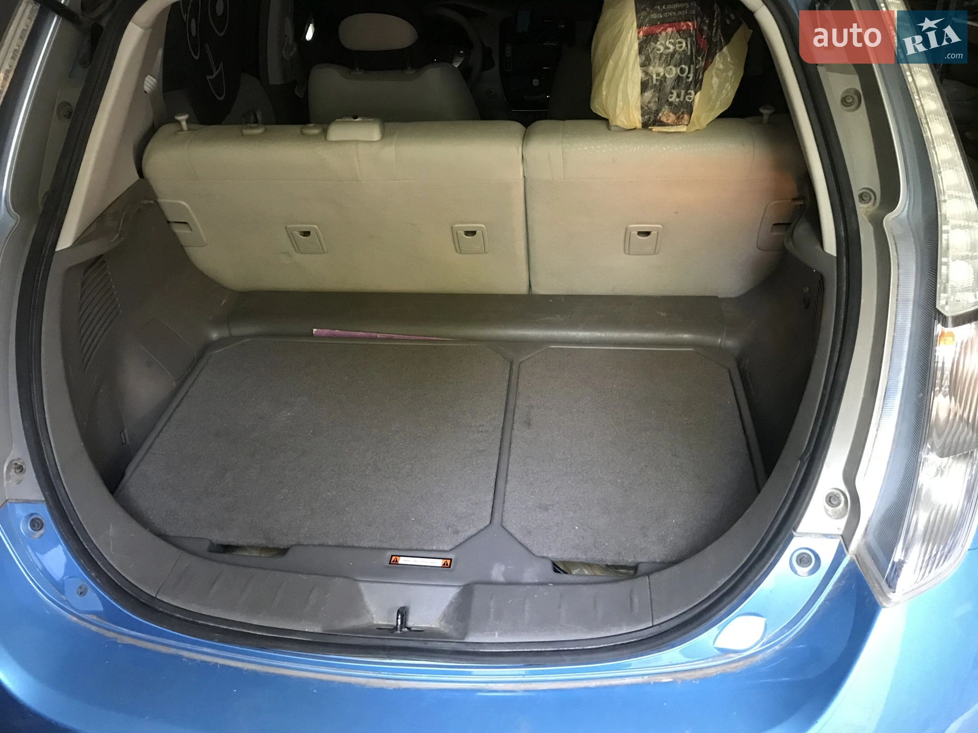 2011 Nissan Leaf - мініатюра 14