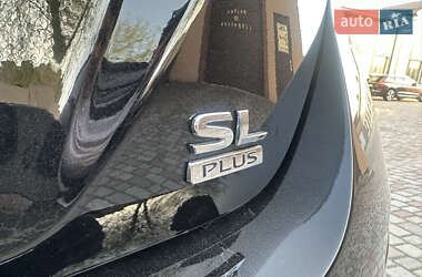 Хэтчбек Nissan Leaf 2021 в 