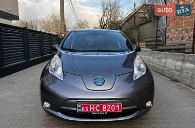 Хэтчбек Nissan Leaf 2014 в 