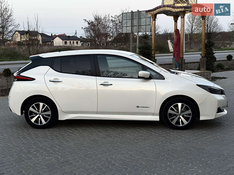 Хэтчбек Nissan Leaf 2019 в Виннице