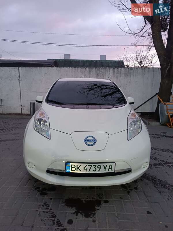 Nissan Leaf 2017
