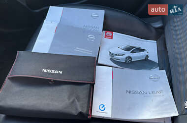Хетчбек Nissan Leaf 2018 в 