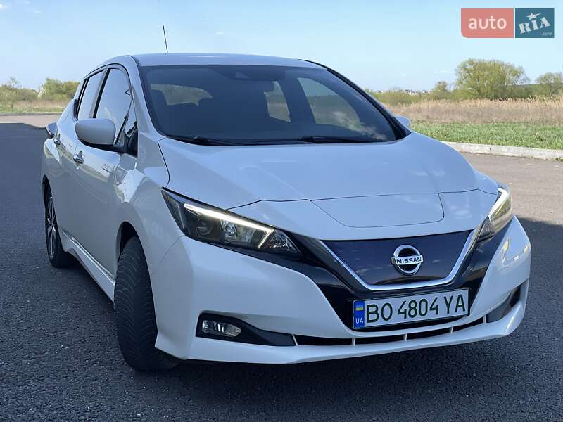 Хетчбек Nissan Leaf 2019 в Тернополі
