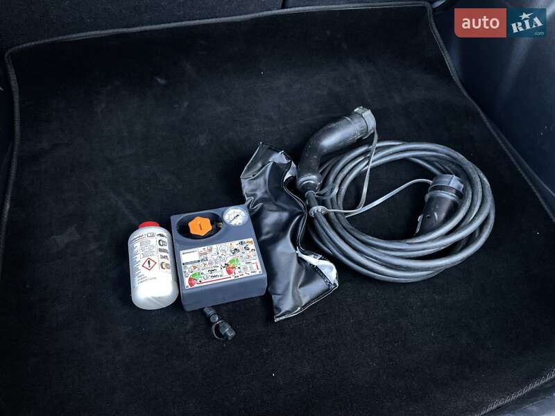 Хетчбек Nissan Leaf 2019 в Тернополі