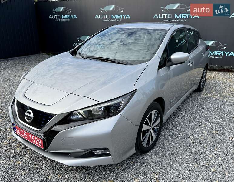 Хетчбек Nissan Leaf 2020 в Самборі