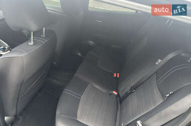 Хэтчбек Nissan Leaf 2018 в 