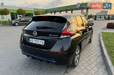 Хетчбек Nissan Leaf 2020 в 