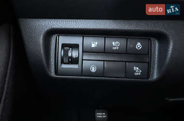 Хетчбек Nissan Leaf 2020 в 