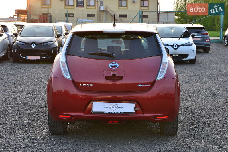 Хетчбек Nissan Leaf 2014 в Луцьку