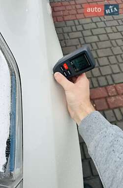 Хэтчбек Nissan Leaf 2014 в 