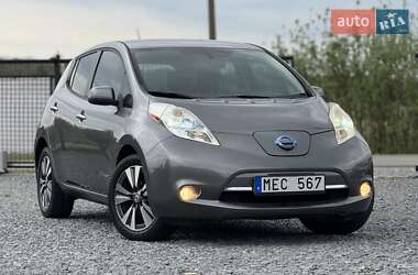 Хэтчбек Nissan Leaf 2015 в 