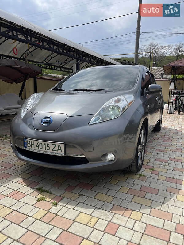Nissan Leaf 2015