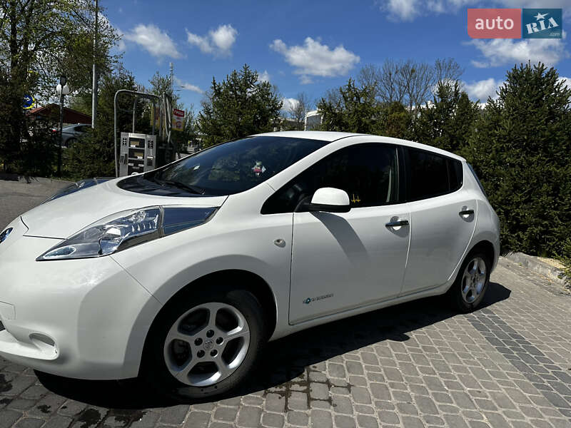 Хэтчбек Nissan Leaf 2016 в Виннице фото 37 Хэтчбек Nissan Leaf 2016 в Виннице