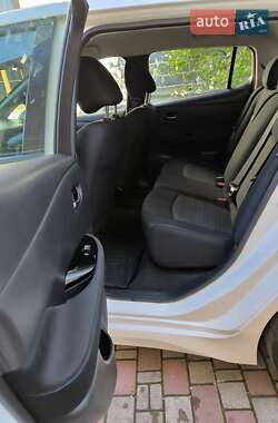 Хэтчбек Nissan Leaf 2021 в 