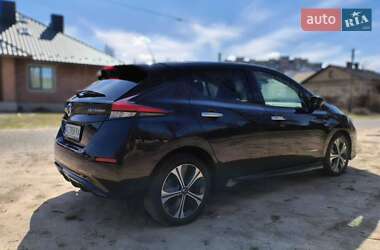 Хэтчбек Nissan Leaf 2018 в 