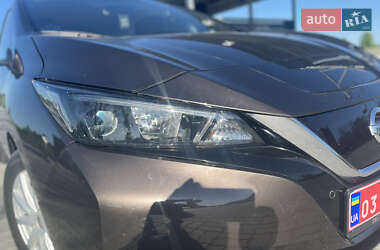 Хэтчбек Nissan Leaf 2021 в 