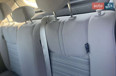 Хэтчбек Nissan Leaf 2021 в 