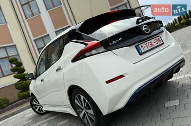 Хетчбек Nissan Leaf 2021 в 