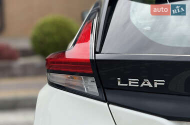 Хетчбек Nissan Leaf 2021 в 