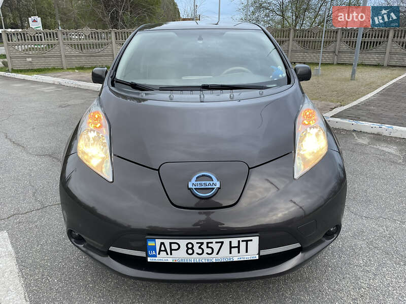 Хетчбек Nissan Leaf 2016 в Запоріжжі