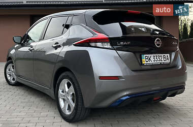 Хэтчбек Nissan Leaf 2021 в Ровно