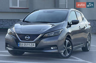 Хетчбек Nissan Leaf 2018 в 