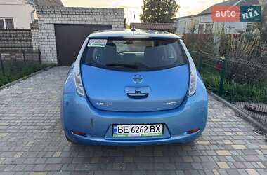 Хэтчбек Nissan Leaf 2014 в Николаеве