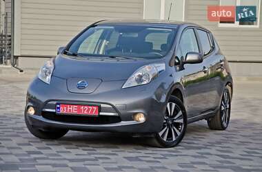Хэтчбек Nissan Leaf 2017 в 
