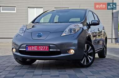 Хэтчбек Nissan Leaf 2017 в 