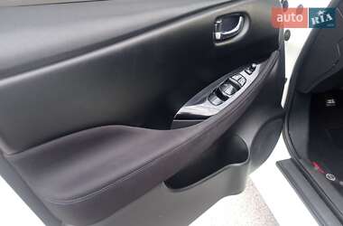 Хетчбек Nissan Leaf 2020 в 