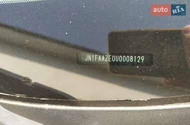 Хетчбек Nissan Leaf 2011 в 