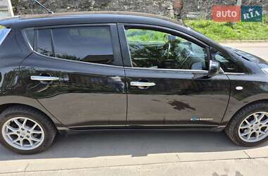 Хетчбек Nissan Leaf 2014 в Луцьку