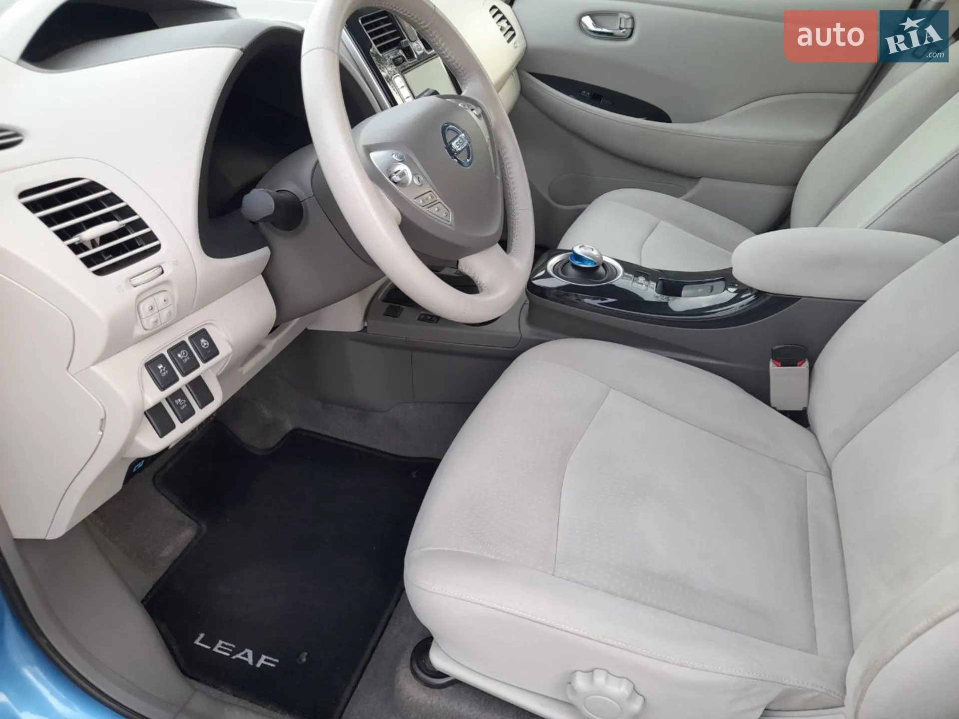 2012 Nissan Leaf - мініатюра 31