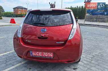 Хетчбек Nissan Leaf 2012 в 
