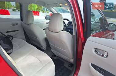 Хетчбек Nissan Leaf 2012 в 