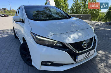 Хэтчбек Nissan Leaf 2019 в Запорожье