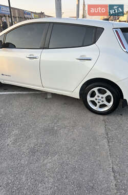 Хетчбек Nissan Leaf 2013 в Білій Церкві