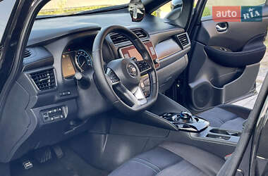 Хэтчбек Nissan Leaf 2020 в 