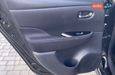 Хэтчбек Nissan Leaf 2020 в 