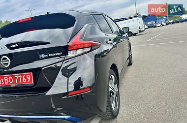 Хетчбек Nissan Leaf 2019 в 