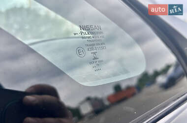 Хетчбек Nissan Leaf 2019 в 