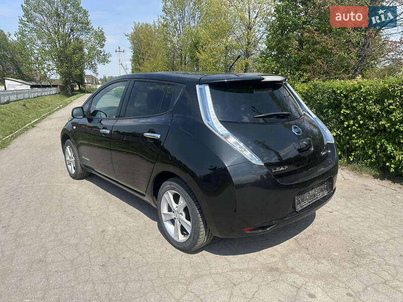 Хетчбек Nissan Leaf 2014 в Житомирі