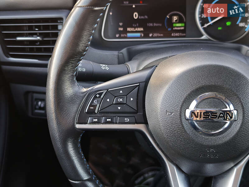 Хетчбек Nissan Leaf 2021 в Луцьку